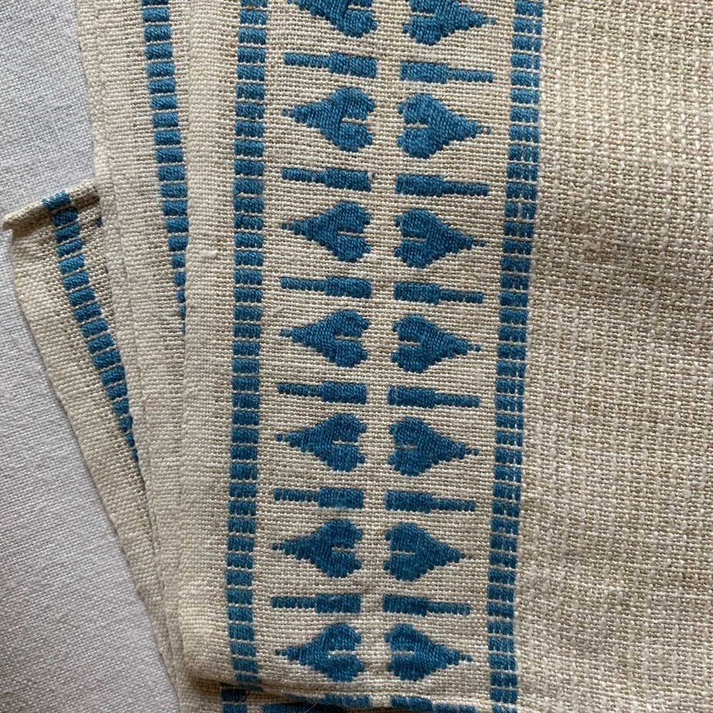 Vintage linen placemats (4)